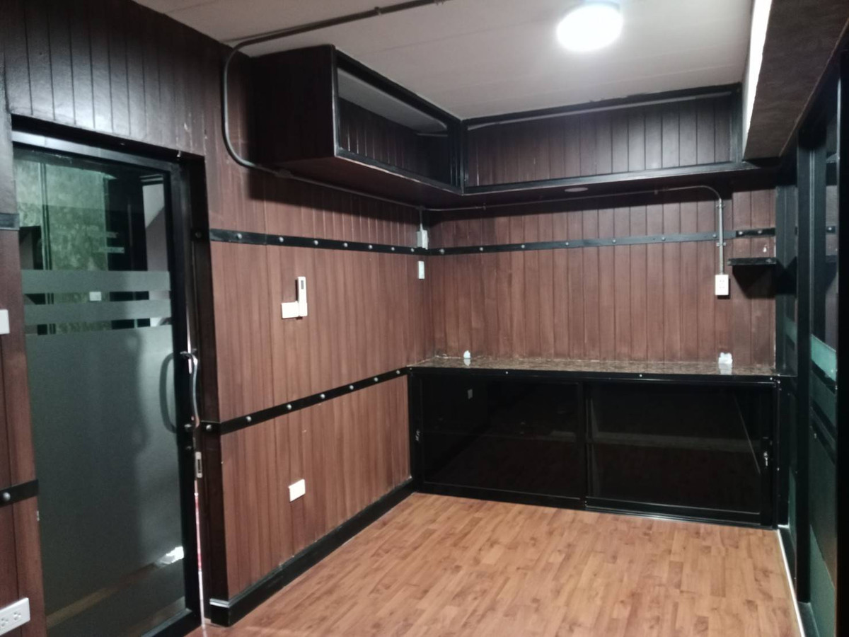 PZ1 : ขายถูก อาคารสำนักงาน 5 ชั้น รีโนเวทใหม่ เนื้อที่ 18 ตรว. พื้นที่ใช้สอย 360 ตรม. ม.สถาพร รังสิต-คลองสาม ติดถนนรังสิต-นครนายก และ ห้างโลตัสคลอง 4 ต.บึงยี่โถ อ.ธัญบุรี จ.ปทุมธานี Loading...