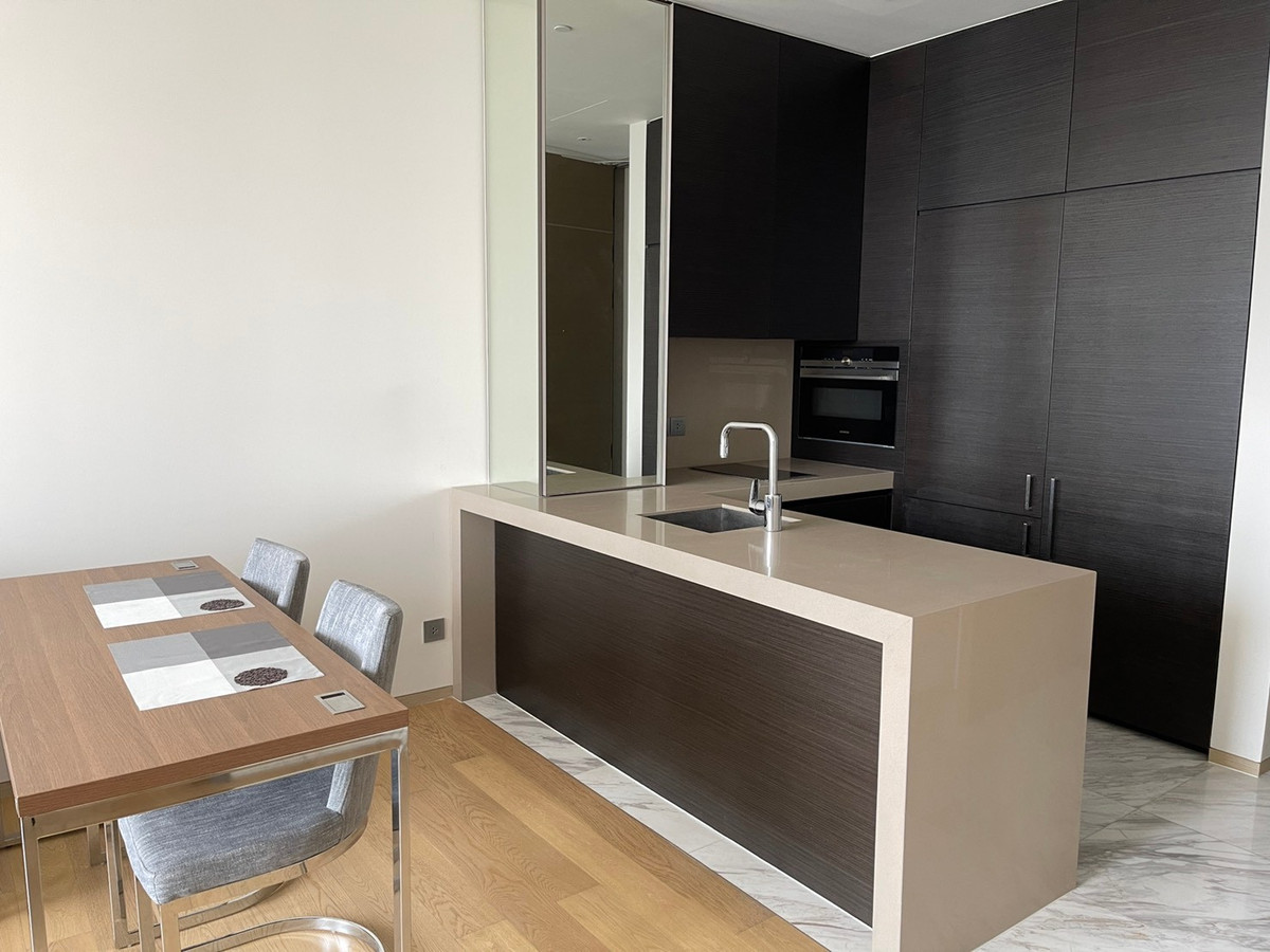 1 Bedroom 1 Bathroom Available For Rent Now !!  Loading...