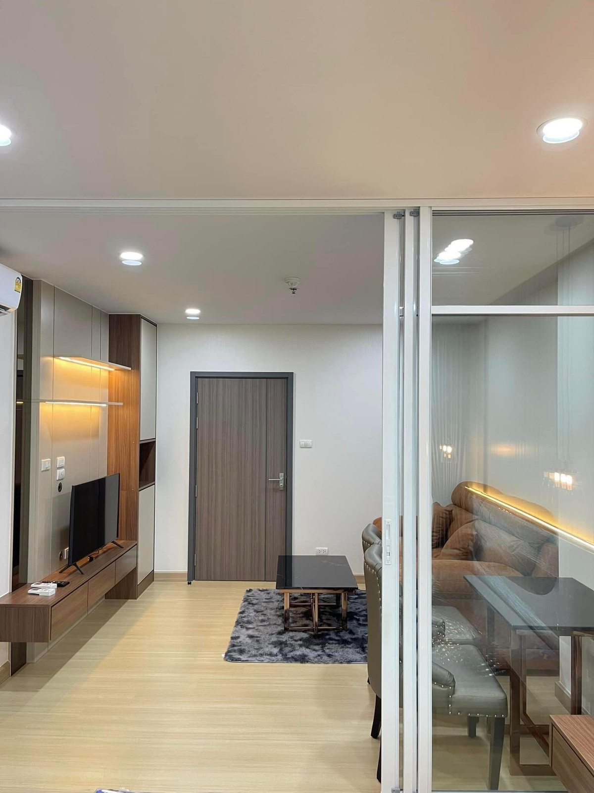 PFD-07363 ให้เช่าคอนโดศุภาลัย เวอเรนด้า รามคำแหง (Supalai Veranda Ramkhamhaeng) 🍁นัดชมห้องด่วน 🟥LINE : @propertybkk1 Loading...