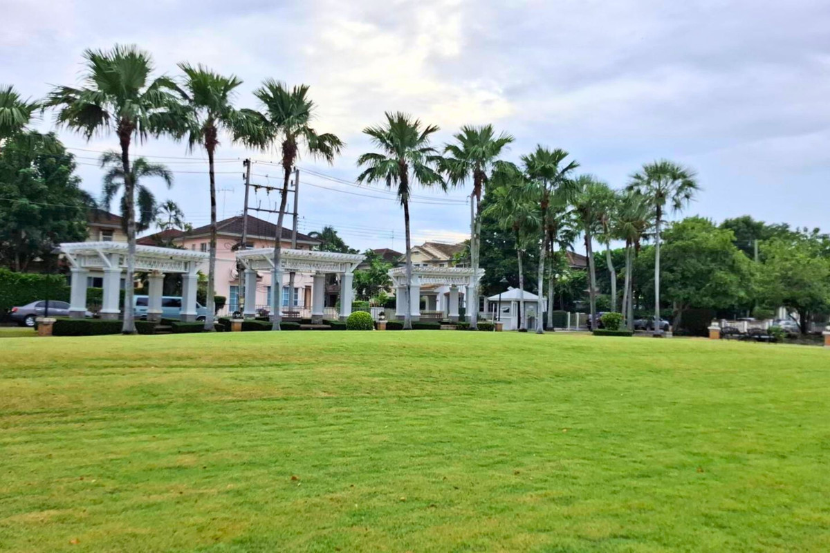 For SaleHousePathum Thani,Rangsit, Thammasat : Single detached house on the corner of Chaiyaphruek 2 - next to Road 345, Bang Khu Wat, good location, convenient travel, connecting to Kanchanaphisek Road, Ratchaphruek Road, Kanlapapruek Road, expressway connecting Chaengwattana Road.