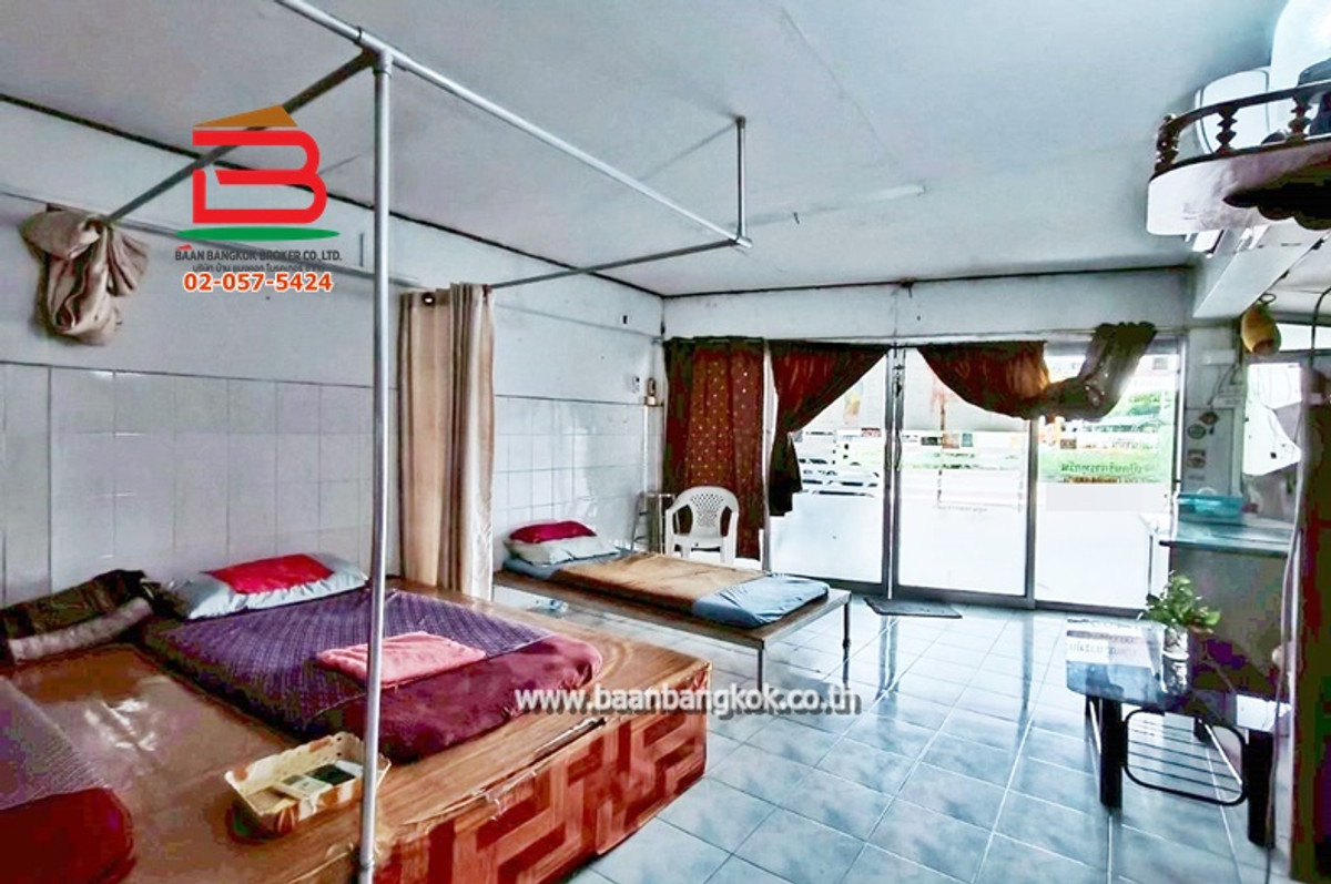 อาคารพาณิชย์ 2 ชั้นครึ่ง ติวานนท์ ซอย26 เนื้อที่ 20 ตรว. (ใกล้การไฟฟ้านครหลวงเขตนนทบุรี) ถนนติวานนท์ ต.บางกระสอ อ.เมือง นนทบุรี Loading...