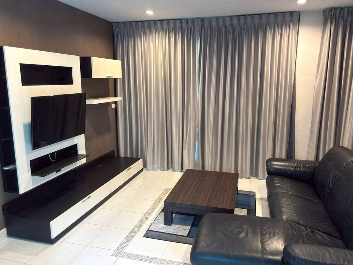 ให้เช่า บ้านเดี่ยว โครงการ เศรษฐสิริ (บางนา–วงแหวน) หลัง Mega Bangna 200 เมตร เฟอร์นิเจอร์ครบ พร้อมเข้าอยู่ Loading...