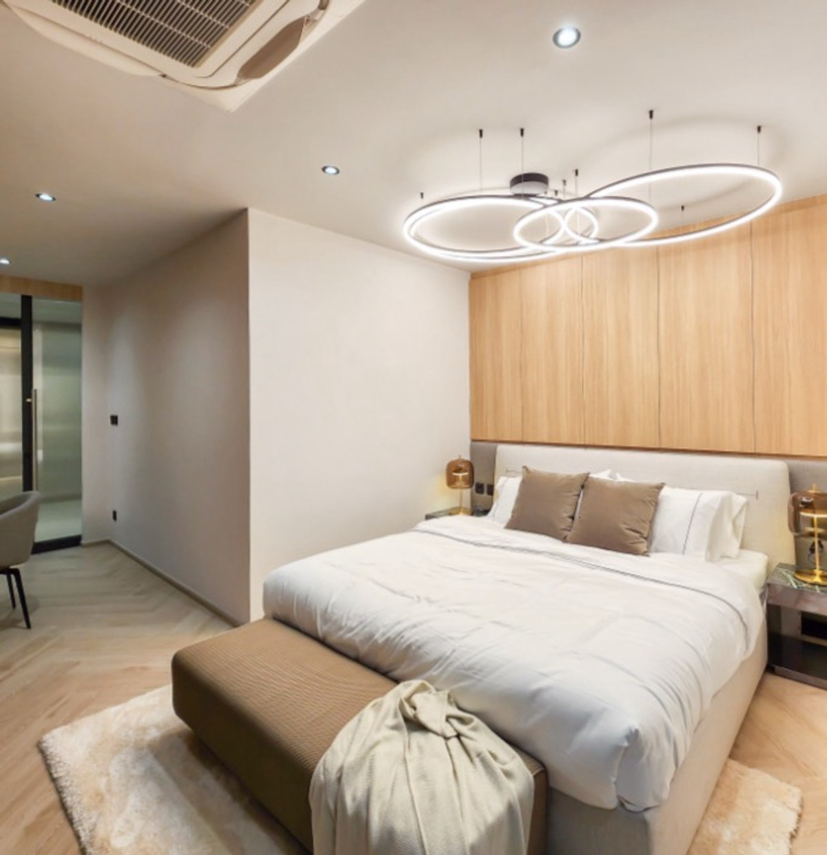 ขายคอนโดราชเทวี พญาไท : ‼️ Over 23 MB OFF — a rare opportunity you won’t see again 🌟 THE ONE & ONLY PENTHOUSE IN THE SKY 🌟 170sqm 68 MB 🔥For Now only 45 MB