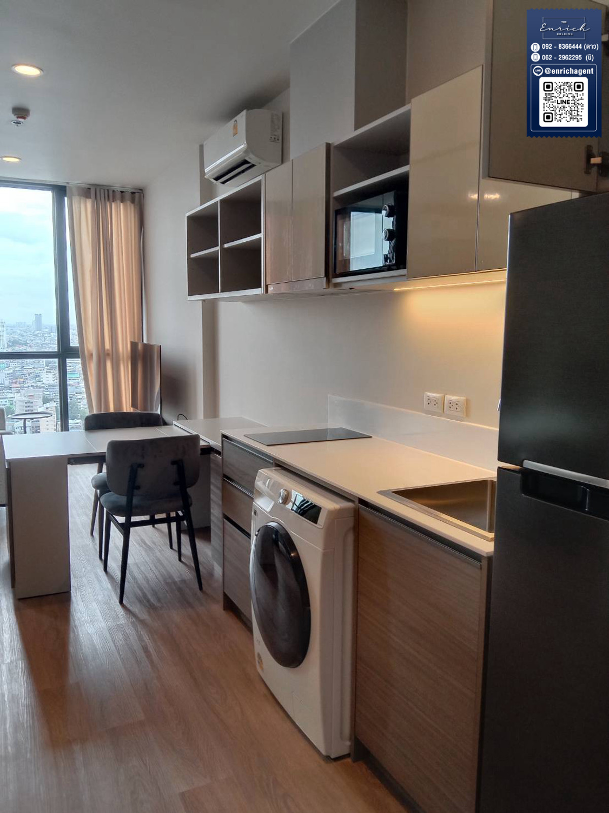 💙For rent THE ISSARA SATHORN, spacious room, ready to move in, BTS St. Louis, MRT Khlong Toei 💙 Call 062-2962295 NI // Line id : @enrichagent Loading...