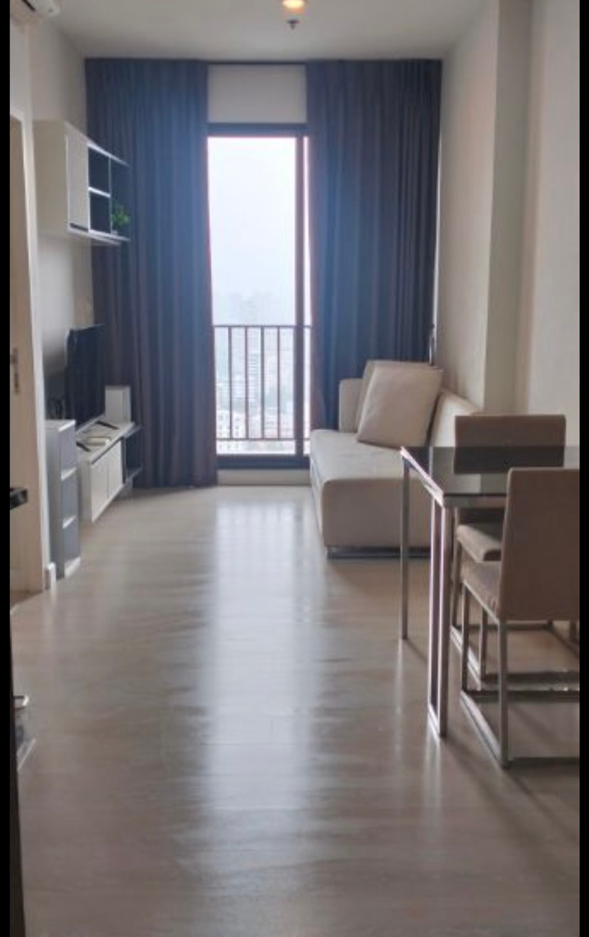 ให้เช่าคอนโดพระราม 9 เพชรบุรีตัดใหม่ RCA : ให้เช่าคอนโด The Niche Pride Thonglor- Phetchaburi คอนโดแต่งครบพร้อมเข้าอยู่ใกล้รถไฟฟ้า MRT สถานีเพชรบุรี!!