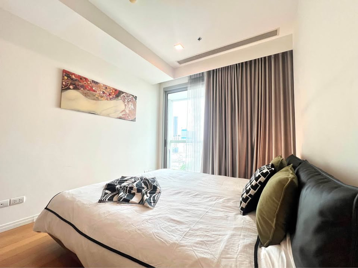 เช่า รหัส PR537 คอนโด The River Condominium Loading...