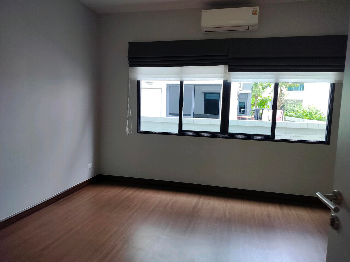 ให้เช่าบ้านบางนา แบริ่ง ลาซาล : ให้เช่าด่วน บ้านใหม่ เดอะ ซิตี้ บางนา Tel 083-966-3665