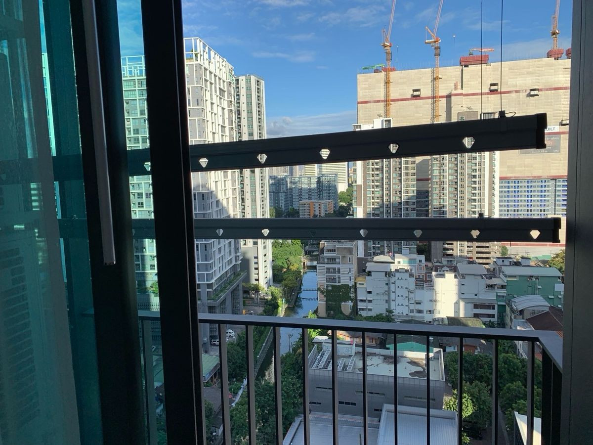 For SaleCondoRama9, Petchburi, RCA : Life Asoke - Rama 9 / 1 Bed Plus (FOR SALE), Life Asoke - Rama 9 / 1 bedroom + multi-purpose room (for sale) PRAEW064