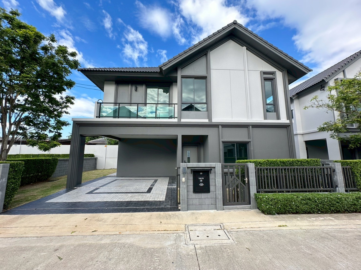 ขายบ้านรัตนาธิเบศร์ สนามบินน้ำ พระนั่งเกล้า : บ้านเดี่ยวแปลงมุม ใกล้รถไฟฟ้าสายสีม่วง 