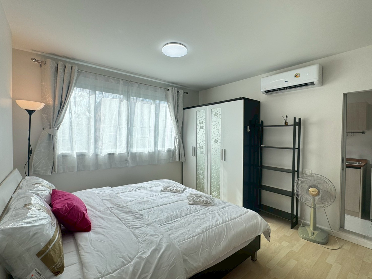 ให้เช่าคอนโดลาดกระบัง สุวรรณภูมิ : 🏢 ให้เช่าคอนโด D Condo อ่อนนุช–สุวรรณภูมิ (D Condo Onnut–Suvarnabhumi) อาคาร B ชั้น 3 | ขนาด 30 ตร.ม. ห้องตกแต่งใหม่ เฟอร์นิเจอร์ครบ พร้อมเครื่องใช้ไฟฟ้า พร้อมเข้าอยู่ได้ทันที ✨