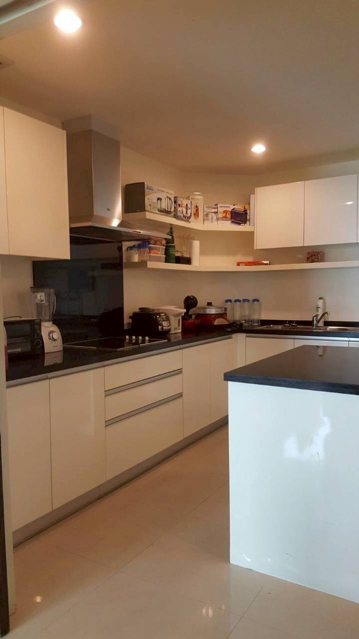 ขาย Watermark Chaophraya (วอเตอร์มาร์ค เจ้าพระยา) | 4 Bed 5 Bath | 283 ตร.ม. | ชั้นสูง วิวแม่น้ำโค้งสวย | ระเบียงใหญ่ | 35 ลบ. Loading...