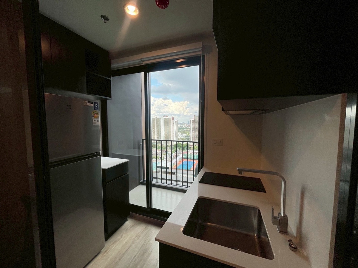 Nie District R9 ว่างพร้อมอยู่ 💖✨ แอดไลน์ @rentcondo Loading...