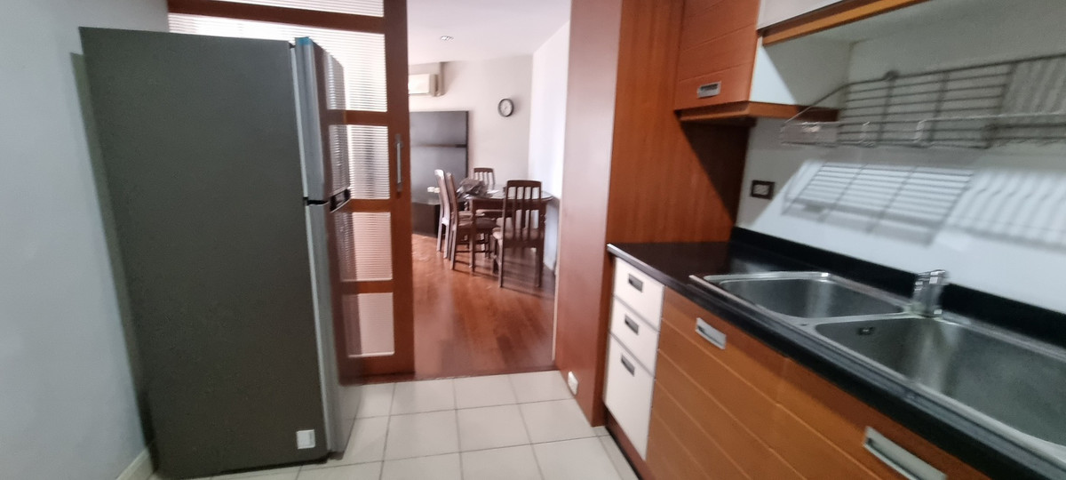 ขายคอนโดสาทร นราธิวาส : ถูกสุดในตึก!! 4.85 MB 2b2b 88 Sqm ตึก 2  Bellepark Call 0968516616