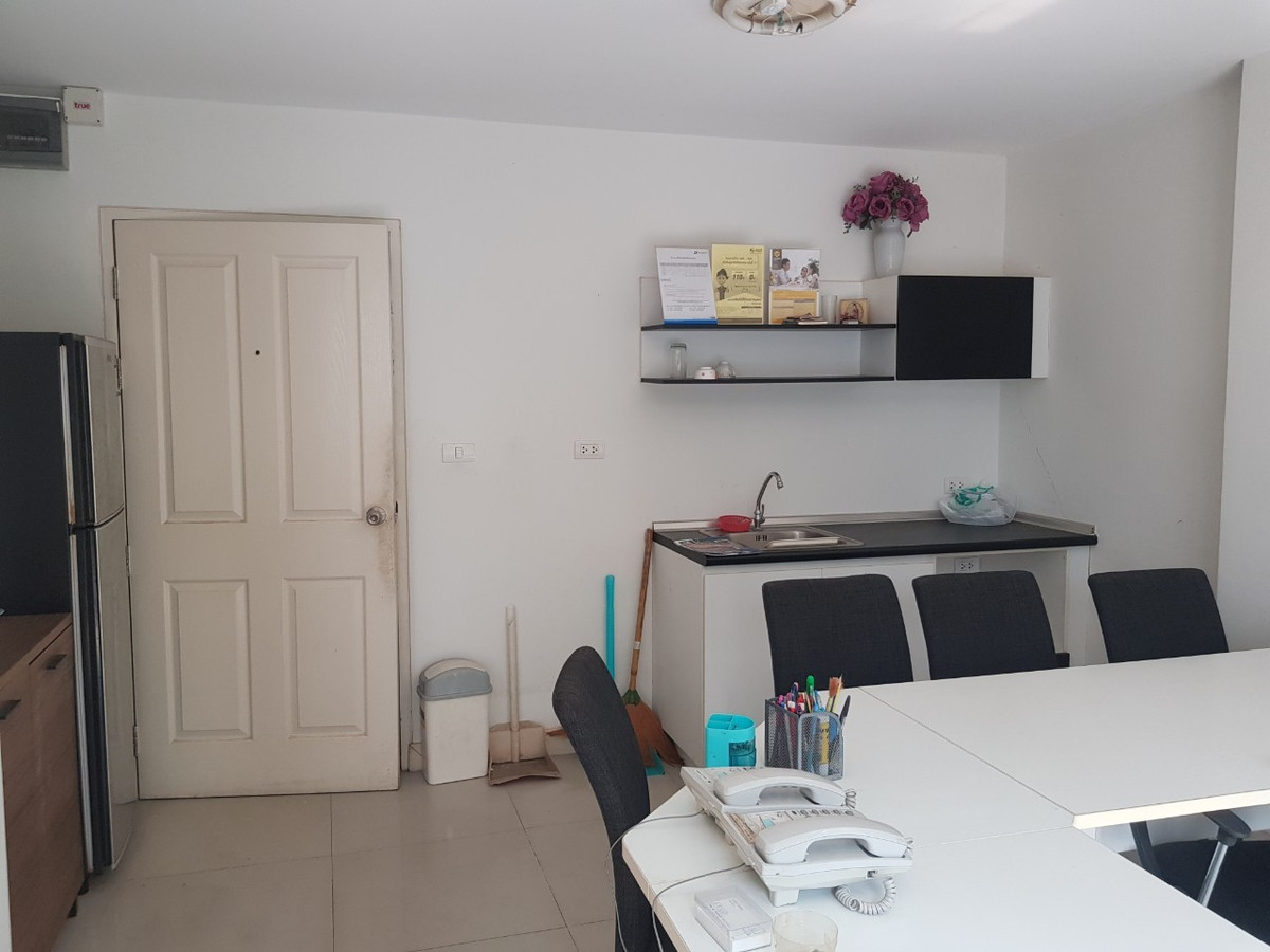 ðĨ āļāļēāļĒ ðĨ āļĨāļīāļāļāđ āļĨāļēāļāļāļĢāđāļēāļ§ 20 - Lib Ladprao 20 / 1 āļŦāđāļāļāļāļāļ AON021 Loading...