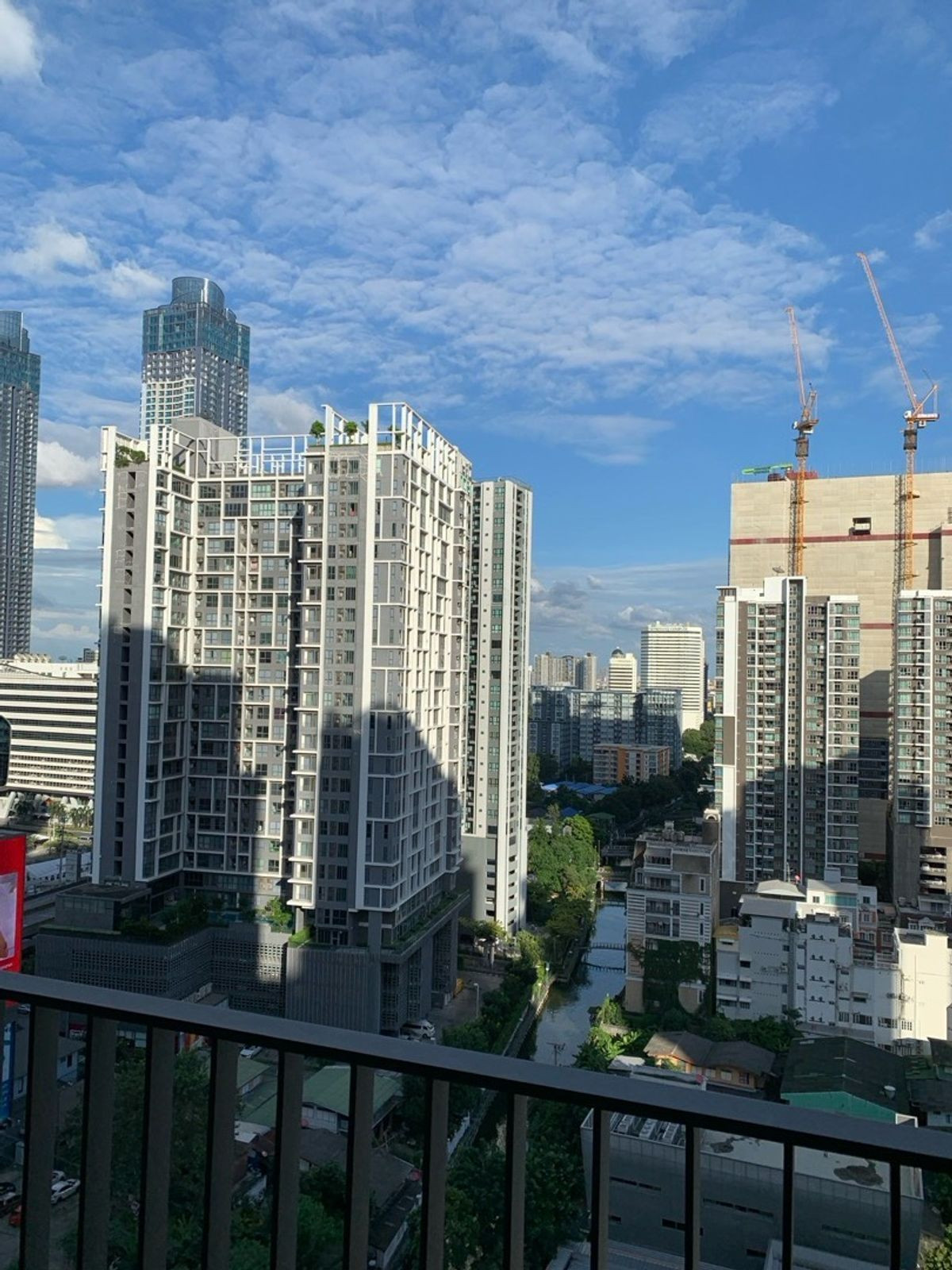 For SaleCondoRama9, Petchburi, RCA : Life Asoke - Rama 9 / 1 Bed Plus (FOR SALE), Life Asoke - Rama 9 / 1 bedroom + multi-purpose room (for sale) PRAEW064