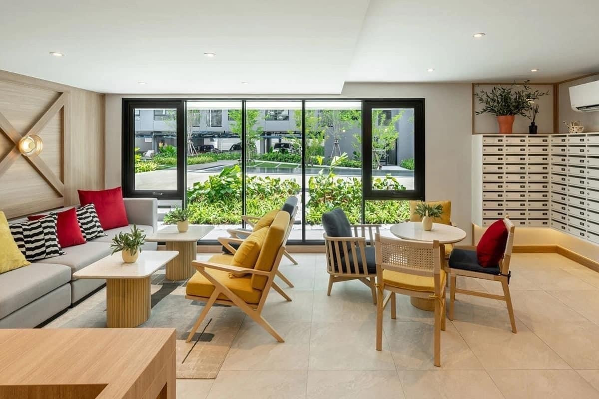 🏙 Condo ready to move in The best price in the Amata zone, starting at only 999,000 baht, with great promotions only for Wsr customers! 📞 093-1681685 / 061-6161426 💚 LINE: @wsrcondo Loading...