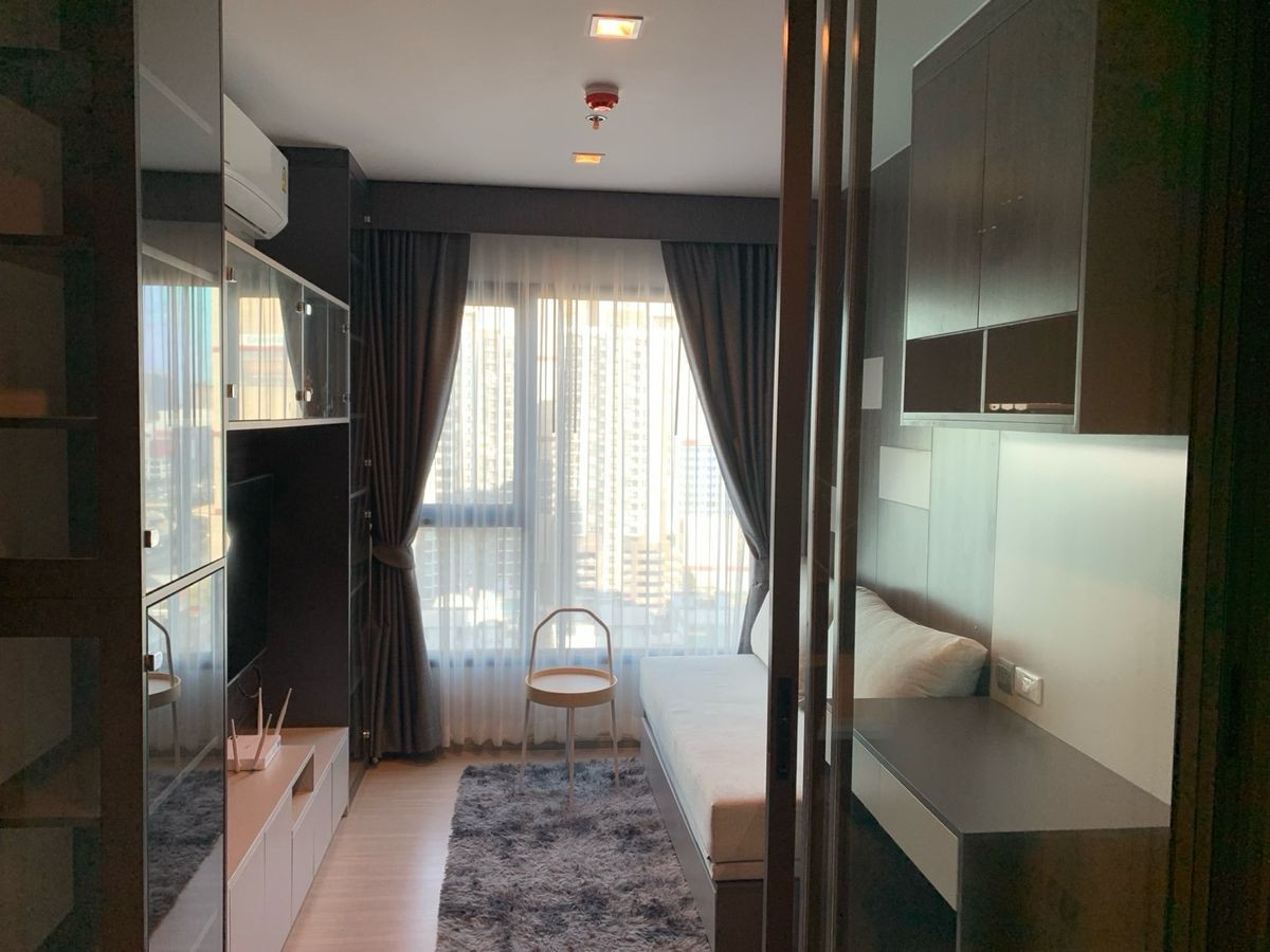 For SaleCondoRama9, Petchburi, RCA : Life Asoke - Rama 9 / 1 Bed Plus (FOR SALE), Life Asoke - Rama 9 / 1 bedroom + multi-purpose room (for sale) PRAEW064