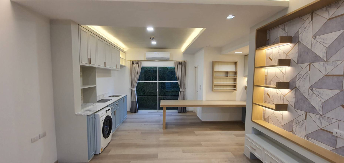 ขายทาวน์โฮมบางนา แบริ่ง ลาซาล : Indy 4 Bangna Km.7 หลังมุม เฟส 1 ตกแต่งสวย พร้อมอยู่อาศัย