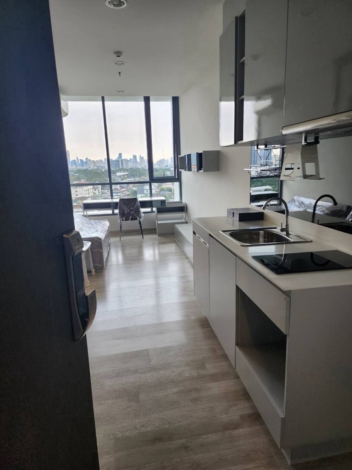 !!!เจ้าของปล่อยเอง!!!คอนโด นิช ไพรด์ เตาปูน-อินเตอร์เชนจ์ ให้เช่า 15,000 บาทต่อเดือน Loading...