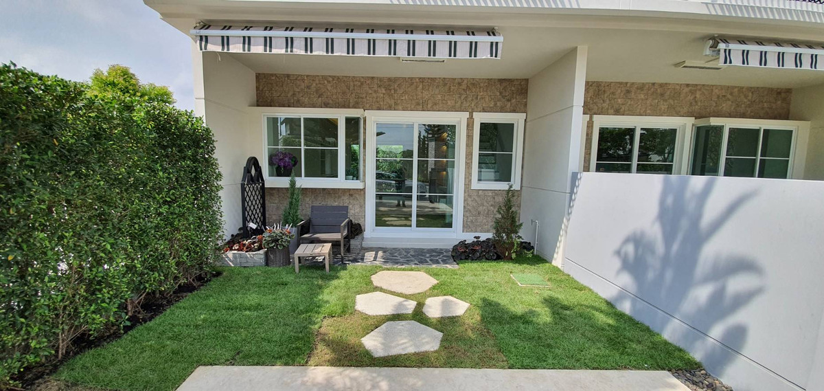 ขายทาวน์โฮมบางนา แบริ่ง ลาซาล : Indy 4 Bangna Km.7 หลังมุม เฟส 1 ตกแต่งสวย พร้อมอยู่อาศัย