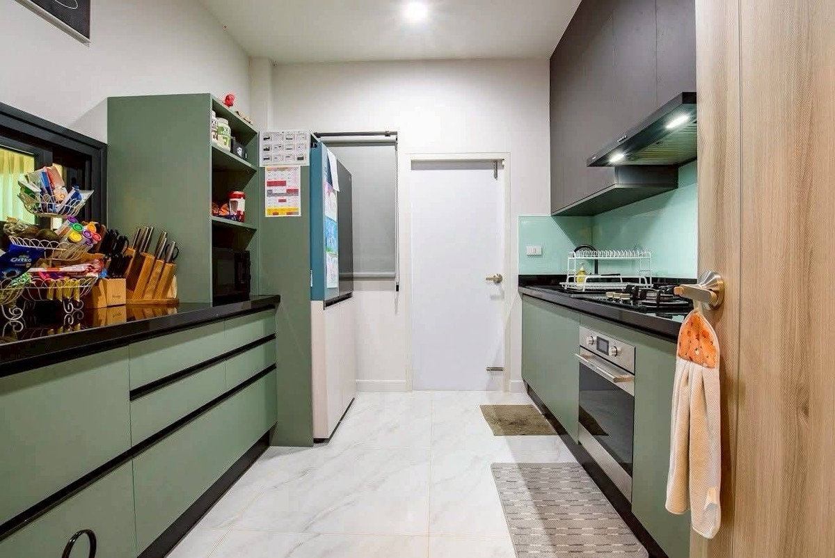 For SaleHousePattaya, Bangsaen, Chonburi : Two-storey detached house for sale, Supalai Parkville Pattaya project, size 59.80 sq m, area 206.00 sq m, 4 bedrooms, 4 bathrooms, price 10,500,000 baht.