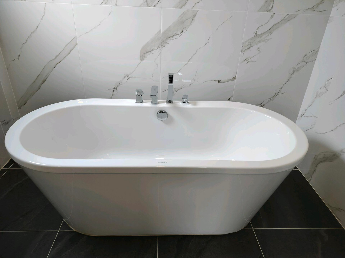 ให้เช่าบ้านบางนา แบริ่ง ลาซาล : ให้เช่าด่วน บ้านใหม่ เดอะ ซิตี้ บางนา Tel 083-966-3665