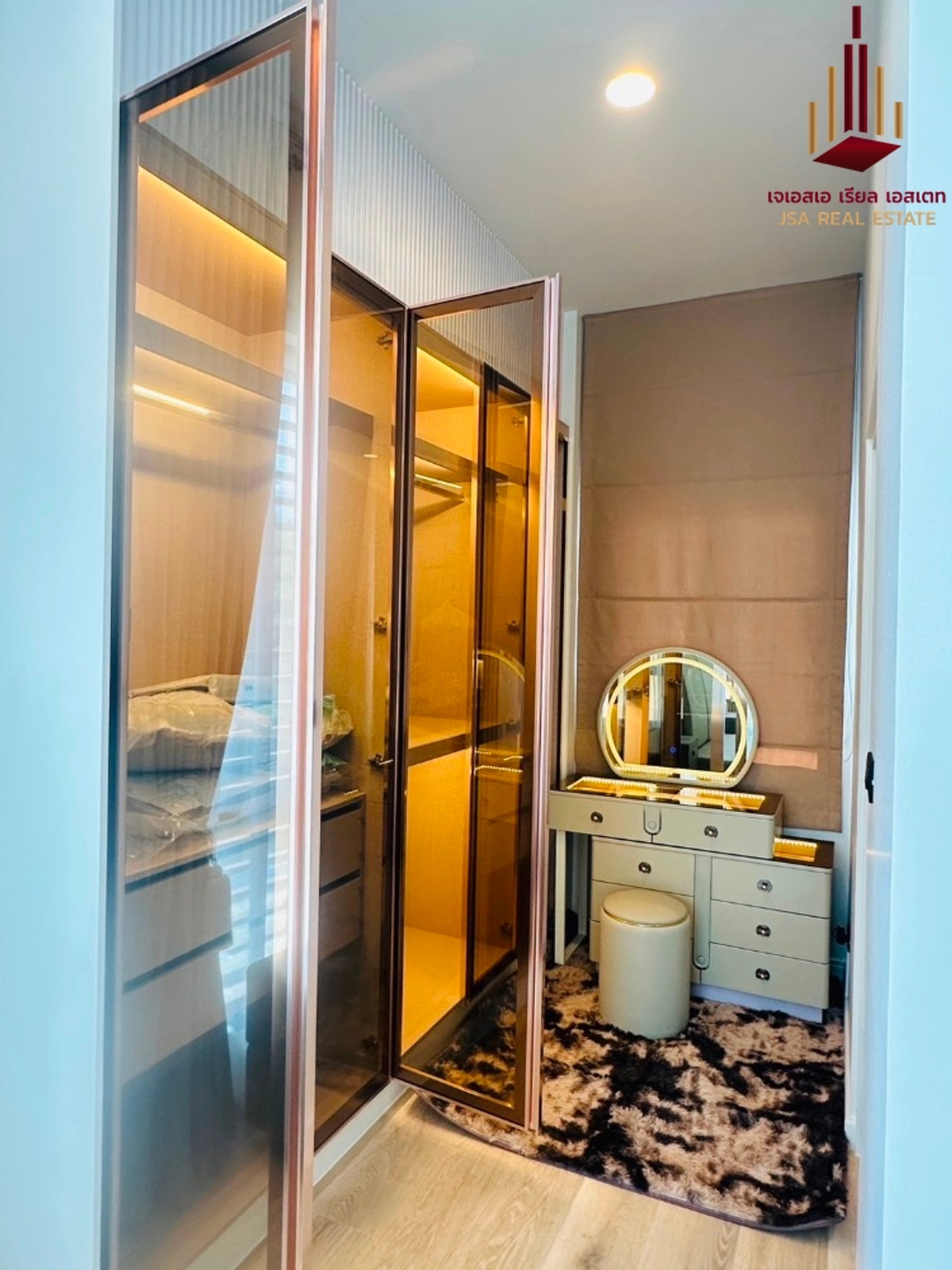 For RentHousePattanakan, Srinakarin : ✨ For Rent: Burasiri Krungthepkreetha ✨ 💰 Only 229,000 THB/month