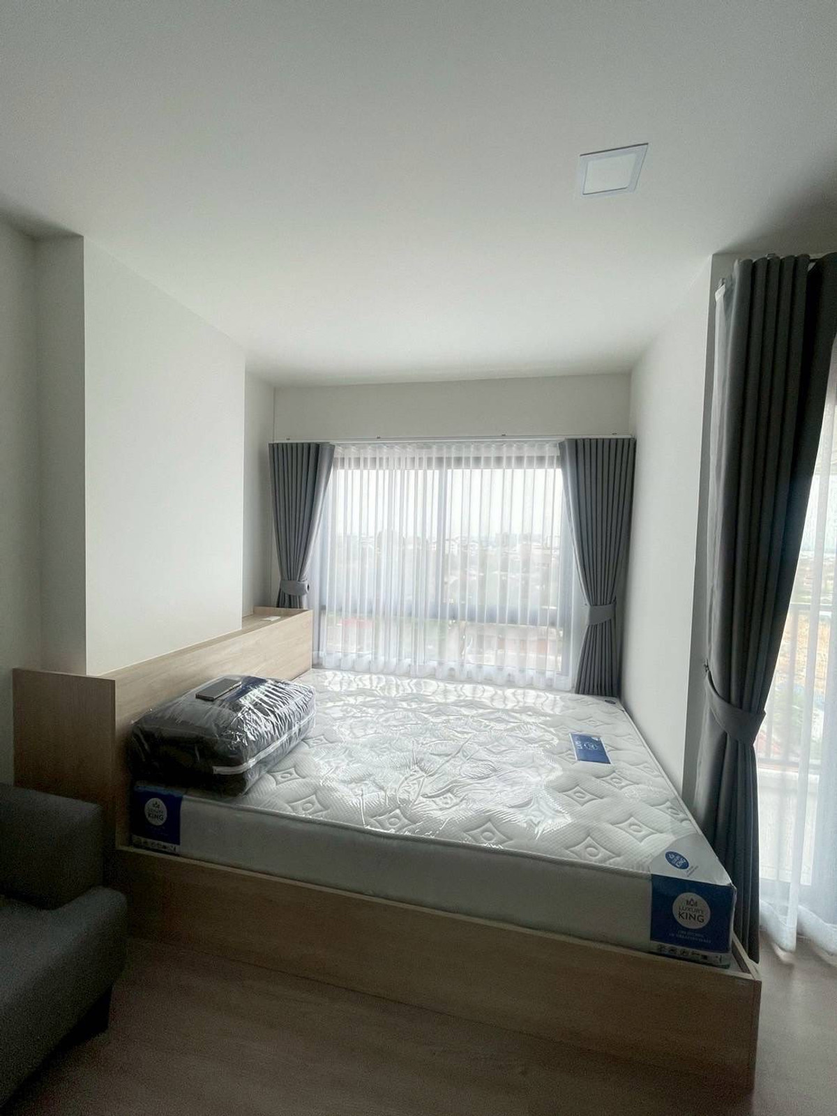 💰 Worth the investment, easy to rent, stable income, close to large job sites in Amata Nakhon 💼 📞 093-1681685 / 061-6161426 💚 LINE: @wsrcondo Loading...