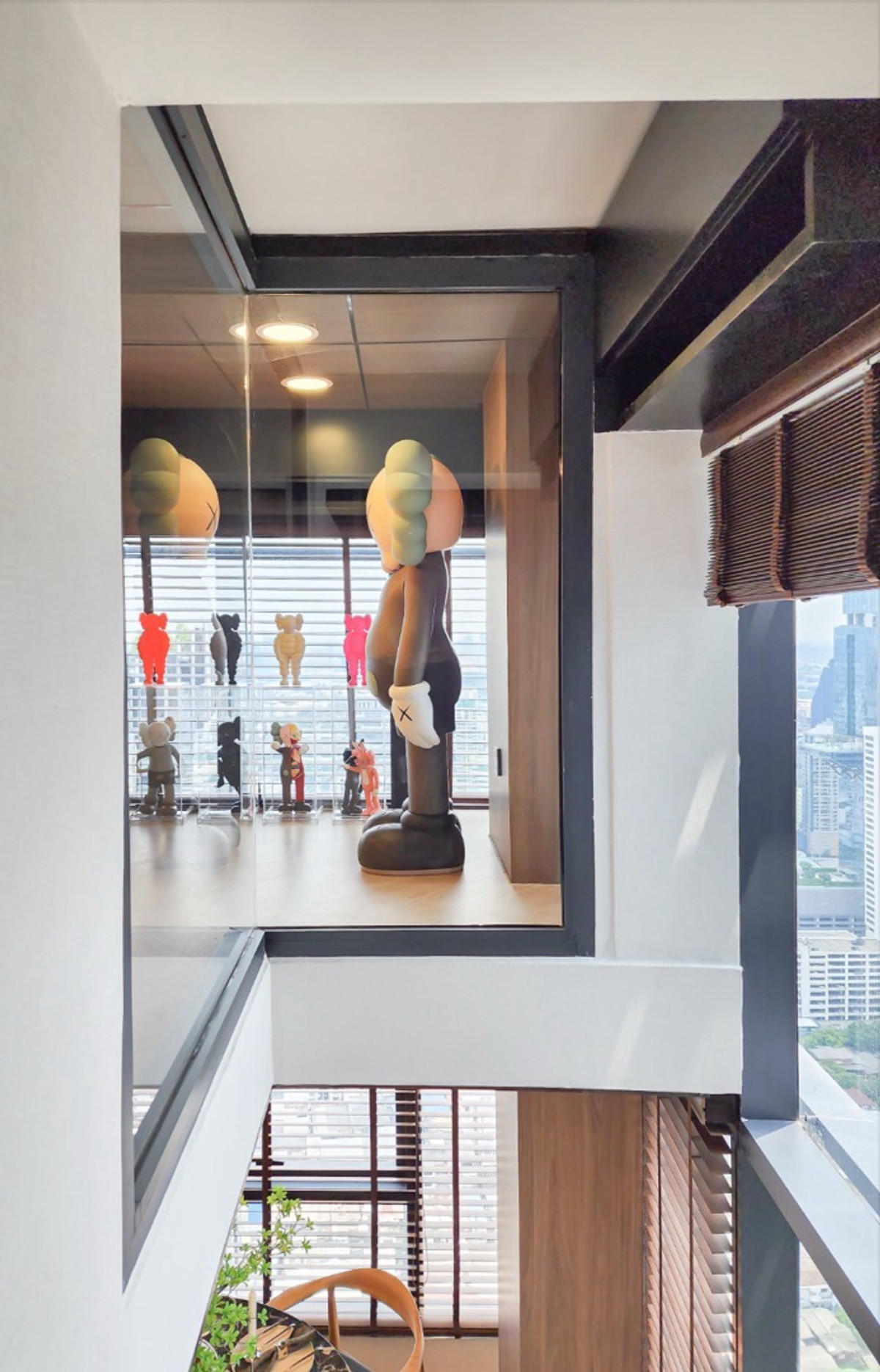 ขายคอนโดราชเทวี พญาไท : ‼️ Over 23 MB OFF — a rare opportunity you won’t see again 🌟 THE ONE & ONLY PENTHOUSE IN THE SKY 🌟 170sqm 68 MB 🔥For Now only 45 MB