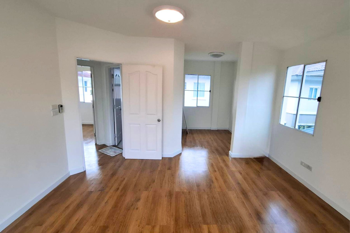 For SaleHousePathum Thani,Rangsit, Thammasat : Single detached house on the corner of Chaiyaphruek 2 - next to Road 345, Bang Khu Wat, good location, convenient travel, connecting to Kanchanaphisek Road, Ratchaphruek Road, Kanlapapruek Road, expressway connecting Chaengwattana Road.