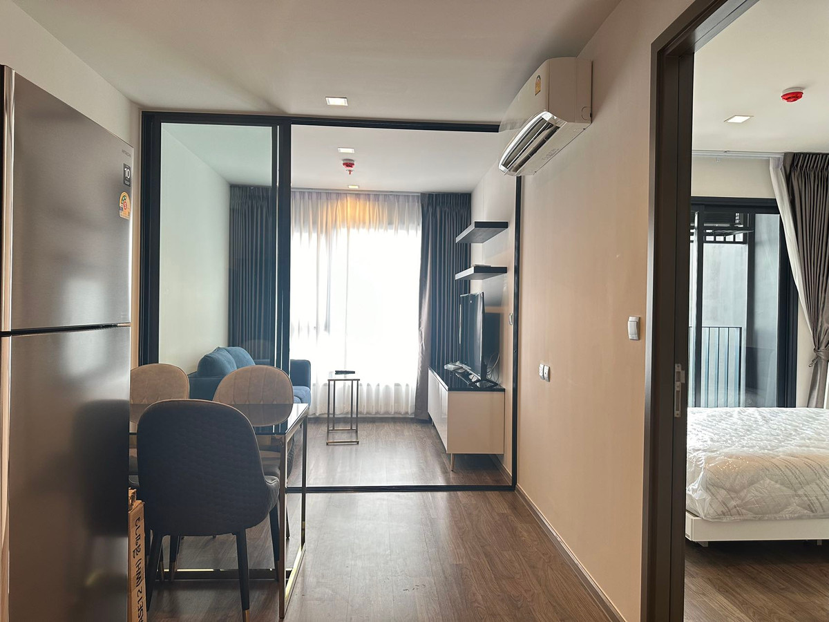 ให้เช่าคอนโดลาดพร้าว เซ็นทรัลลาดพร้าว : Life Ladprao Valley 34fl 35 sqm 1 bedroom condo for rent.24000 thb!