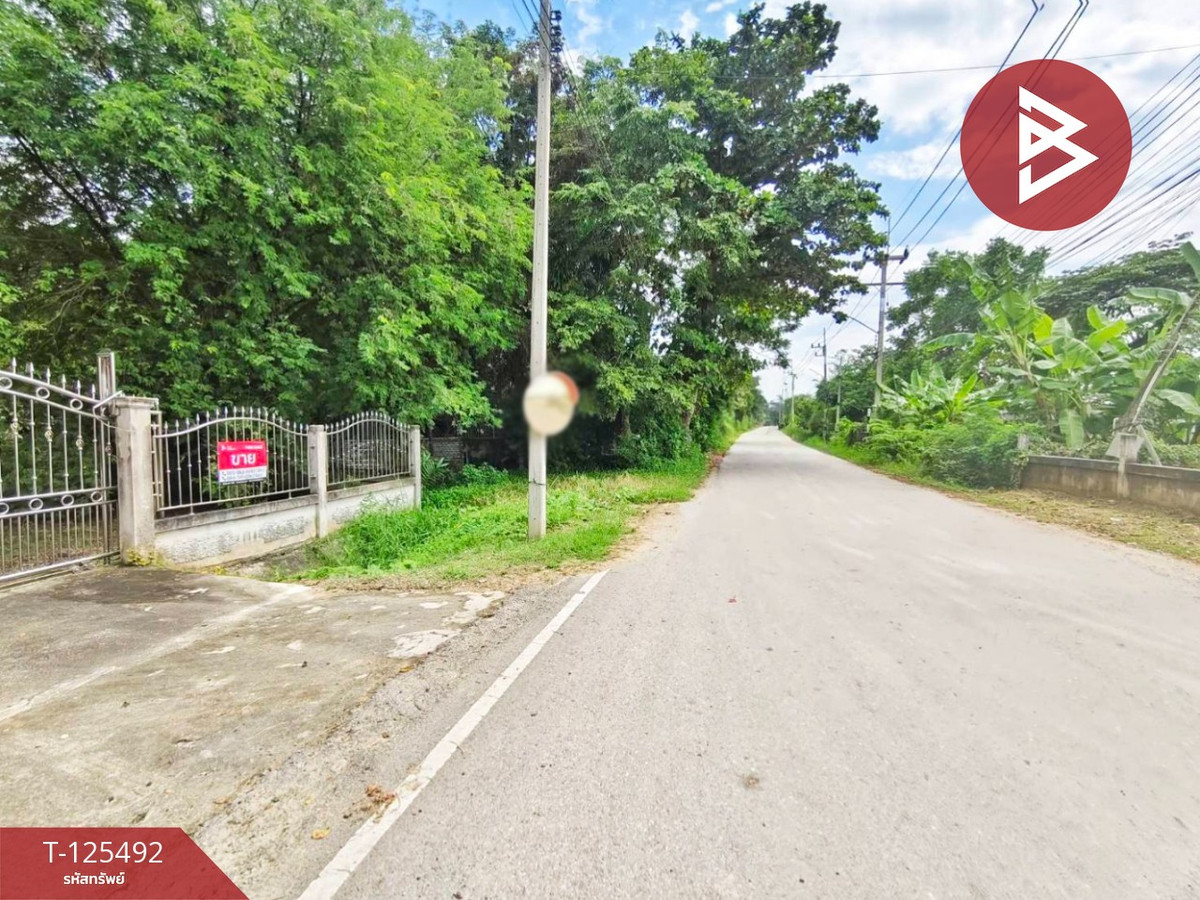 Single-storey detached house for sale, area 200 square meters, Ban Pong, Ratchaburi, next to Suan Kluai Road. Loading...