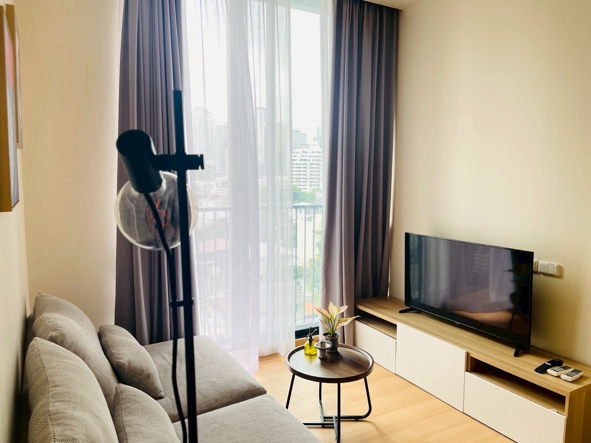 Noble Around Sukhumvit 33 💖Newly renovated, add Line @rentcondo Loading...