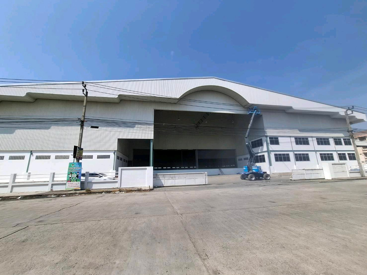 For RentFactoryBangna, Bearing, Lasalle : Warehouse / factory for rent – ​​purple area, Bangna-Trad km.23 outbound, 6 rai 371.5 sq m.