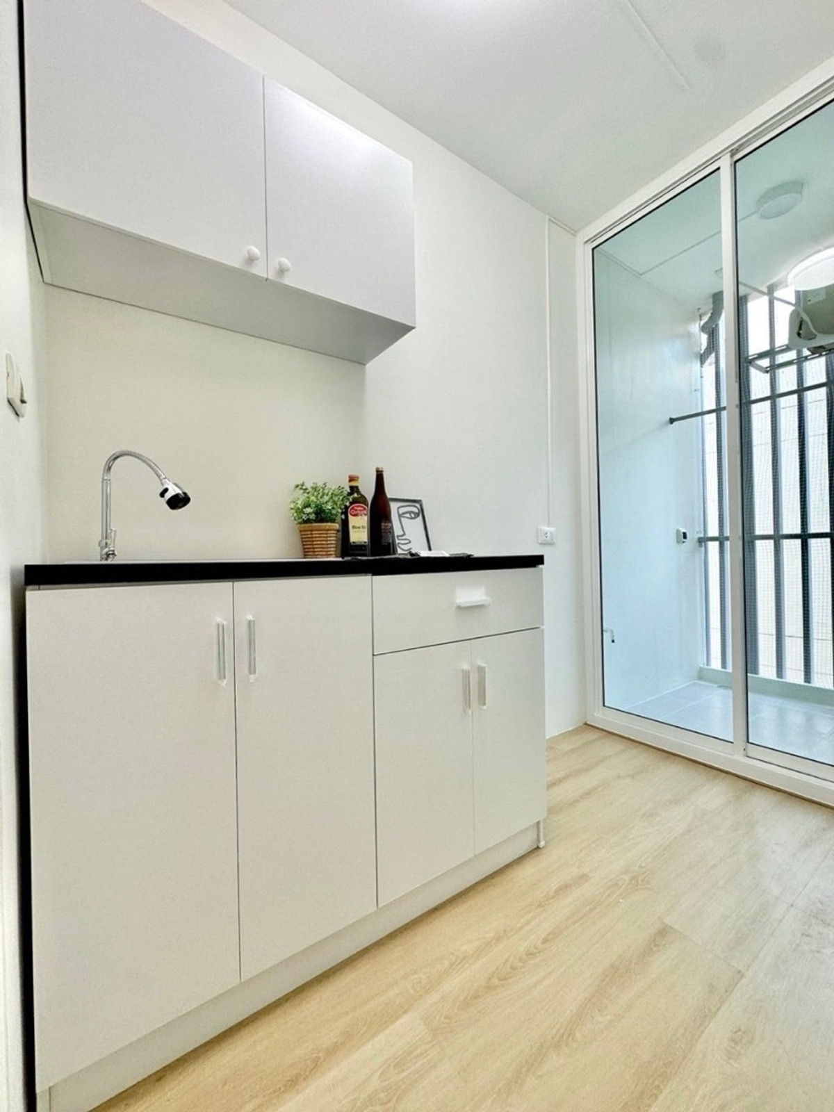 ขายคอนโดเสรีไทย-นิด้า : คอนโด 624 Condolette ลาดพร้าว คอนโดแต่งใหม่ Low Rise #ใกล้เดอะมอลล์บางกะปิ #ใกล้รถไฟฟ้า 🎉ห้องสวยหิ้วกระเป๋าเข้าอยู่เล้ย
.