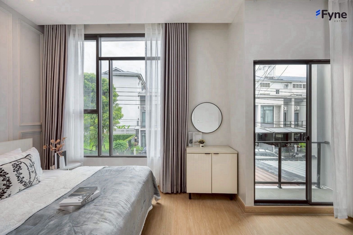 ð âïļ āļāļēāļ§āļāđāđāļŪāļĄāļāļĢāđāļāļĄāļāļĒāļđāđāđāļāļĨāđāļŠāļāļēāļĄāļāļīāļ | The Pleno Loading...