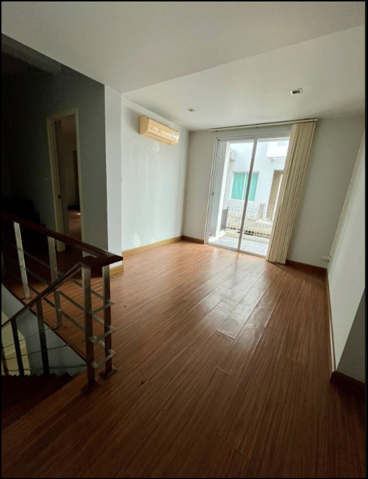 3-story twin house for sale, Grand I-Design, Vibhavadi, Don Mueang, ready to move in, good location, convenient travel, next to Vibhavadi Road (AM2016) Loading...