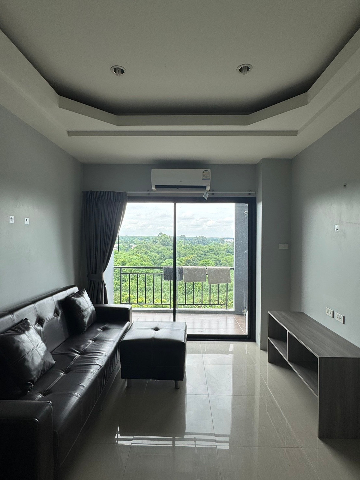 For SaleCondoSriracha Laem Chabang Ban Bueng : Amorn Village Place Condo, suite size 38.06 sq m., 7th floor, Bowin Subdistrict, Sri Racha District.