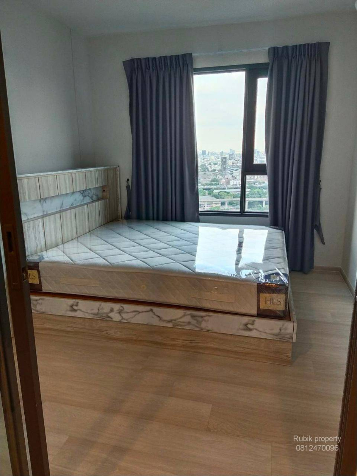 For SaleCondoWitthayu, Chidlom, Langsuan, Ploenchit : (RB1367) Life One Wireless — High Floor Unit ✨Luxury condo in the heart of Ploenchit, Prime CBD location, convenient travel, near BTS Ploenchit 🚆