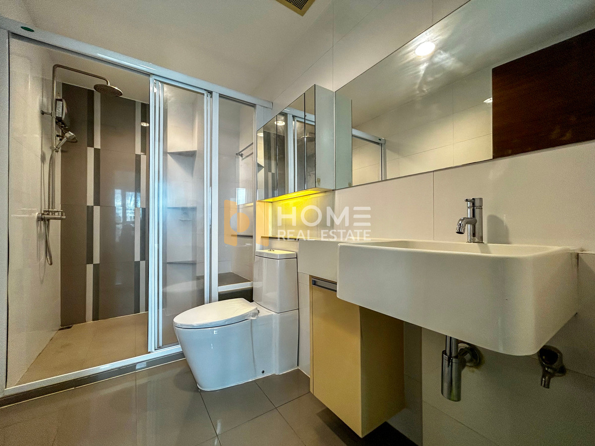 ขายคอนโดรัชดา ห้วยขวาง : คอนโดติด MRT รัชดา ✨ Rhythm Ratchada / 1 Bedroom (FOR SALE), ริทึ่ม รัชดา / 1 ห้องนอน (ขาย) TARN020