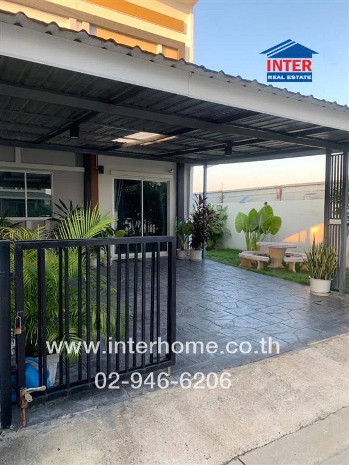 ทาวน์เฮ้าส์ 2 ชั้น 32.3 ตร.ว. หมู่บ้านไลโอบลิสซ์ กาญจนาภิเษก-กันตนา ซอยกันตนา ถนนกาญจนาภิเษก ถนนรัตนาธิเบศร์ บางใหญ่ นนทบุรี Loading...