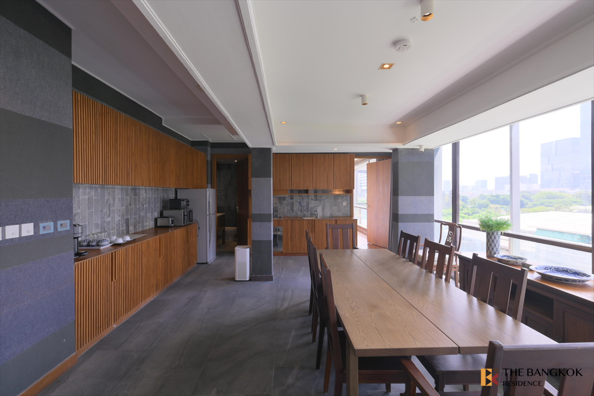 ให้เช่าวิทยุ ชิดลม หลังสวน : LUXX XL 💎 The One and Only Spacious Low-Rise Residence Near Lumphini Park 🏞️