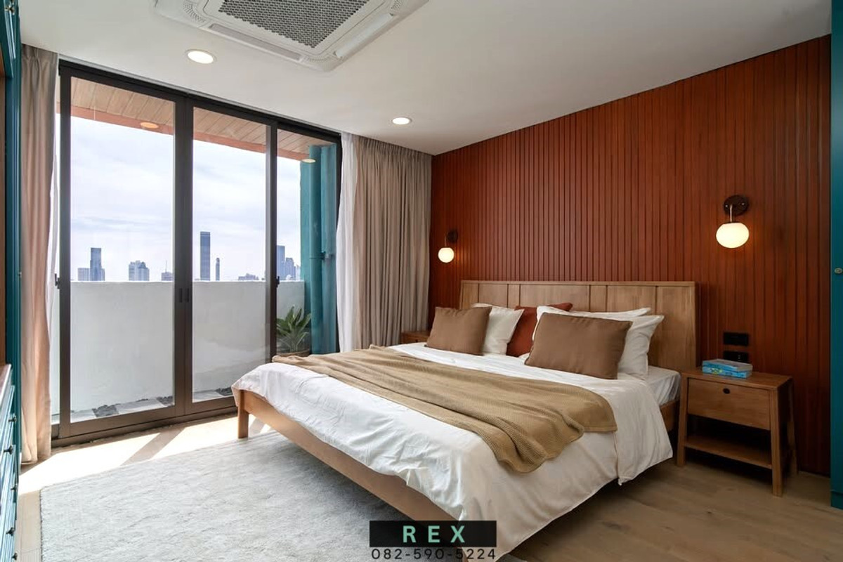 ขาย คอนโด D.S. Tower 2 Sukhumvit 39 ขนาด 123.4 ตร.ม. ใกล้ รถไฟฟ้า BTS พร้อมพงษ์ Loading...