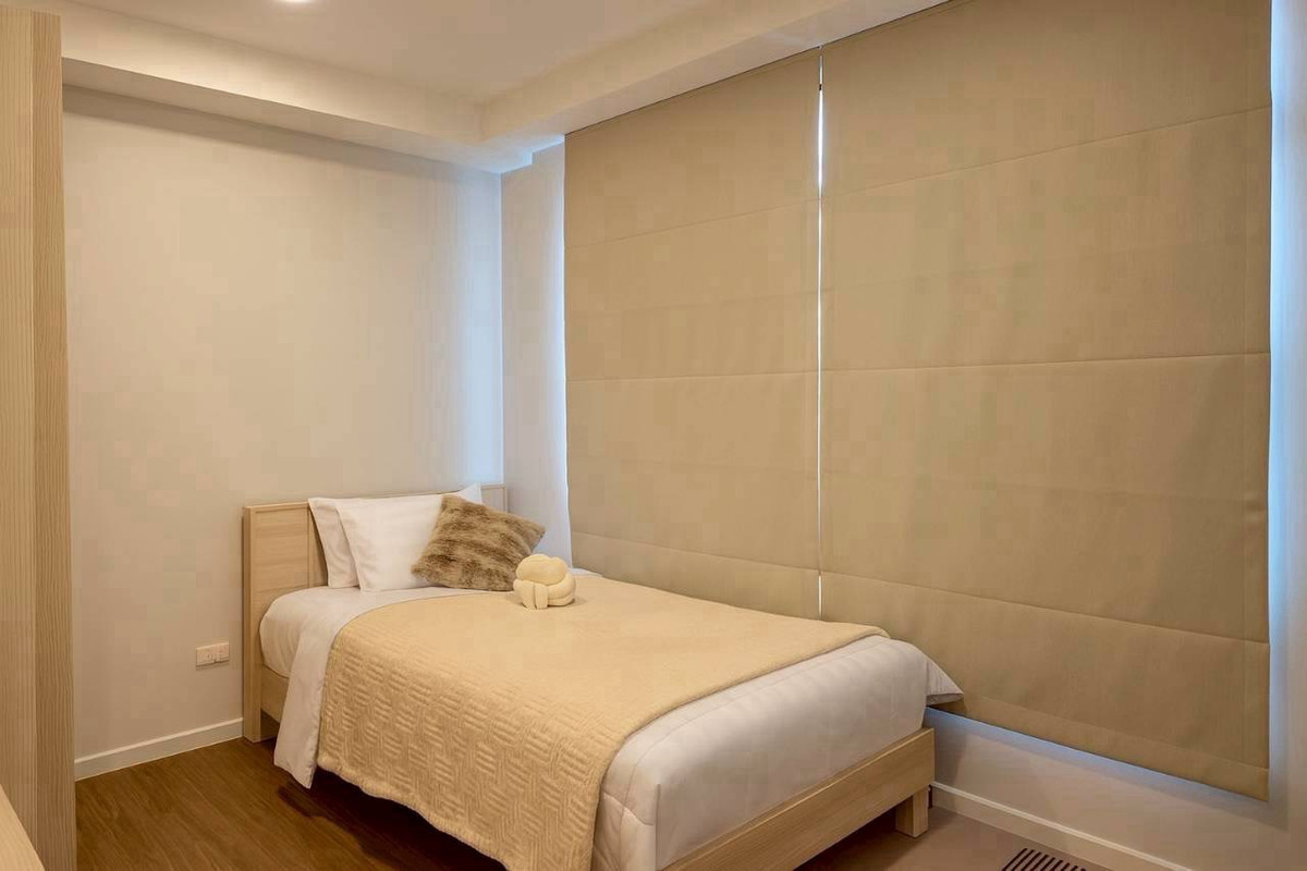 ให้เช่าทาวน์โฮมอ่อนนุช อุดมสุข : ให้เช่า Town Home 3 ชั้น  2 ห้องนอน 3 ห้องน้ำ 1 ห้องอเนกประสงค์ ห้องกว้าง สวย เฟอร์ครบ เครื่องใช้ไฟฟ้าครบ เลี้ยงสัตว์ได้ พร้อมเข้าอยู่ได้เลย