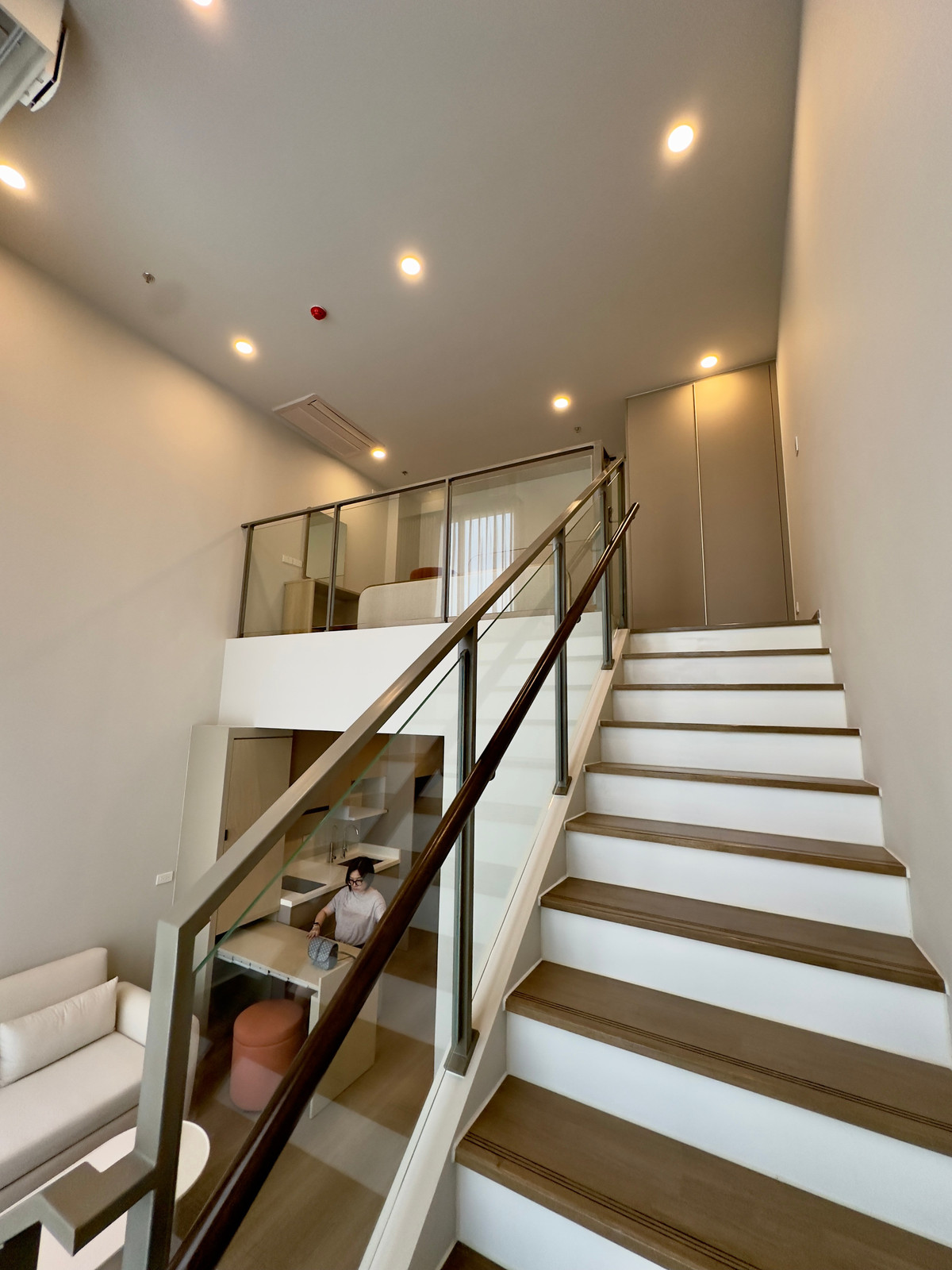 For Rent: 🏙️Whizdom The Forestias Mytopia – 1BR(Duplex), 50 SQM, Fully Furnished Loading...