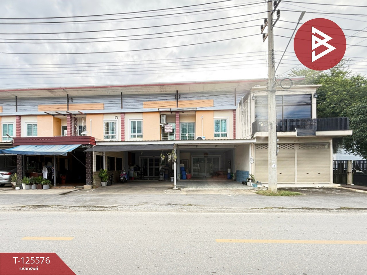 Urgent sale commercial building Chanasu Village 8, Sam Phran, Nakhon Pathom Loading...