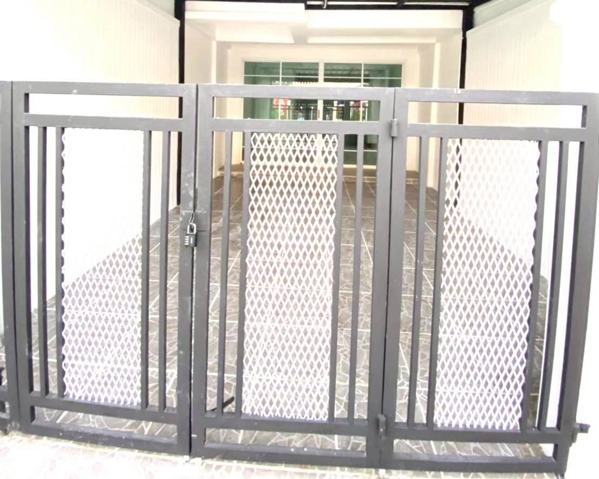 ขายทาวน์โฮมนนทบุรี บางใหญ่ บางบัวทอง : 92532 - ขาย ทาวน์เฮ้าส์ 2 ชั้น รีโนเวทใหม่ทั้งหลัง หมู่บ้าน ป.ผาสุขนิเวศน์ บางบัวทอง นนทบุรี ติดริมถนนใหญ่กาญจนาภิเษก