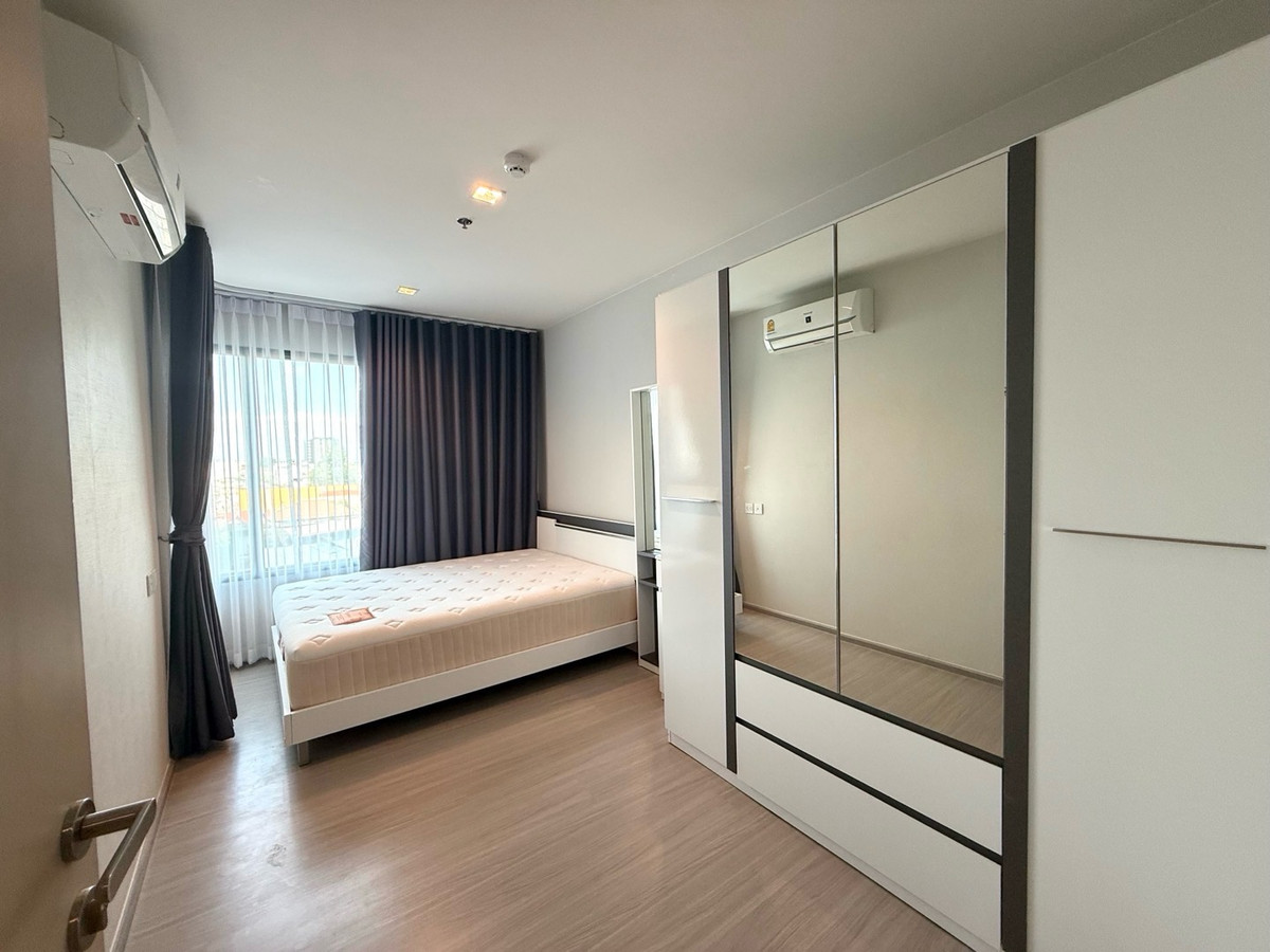 Condo for rent: Life Sathorn Sierra, beautifully decorated* ready to move in.(travel to Sathorn in 5 minutes Next to BTS Talat Phlu 150 m)***Not accepting agentsBTS Talat Phlu 150 meters**1Bed room, size 33 sq m, rental price 15,000 baht**1 Loading...