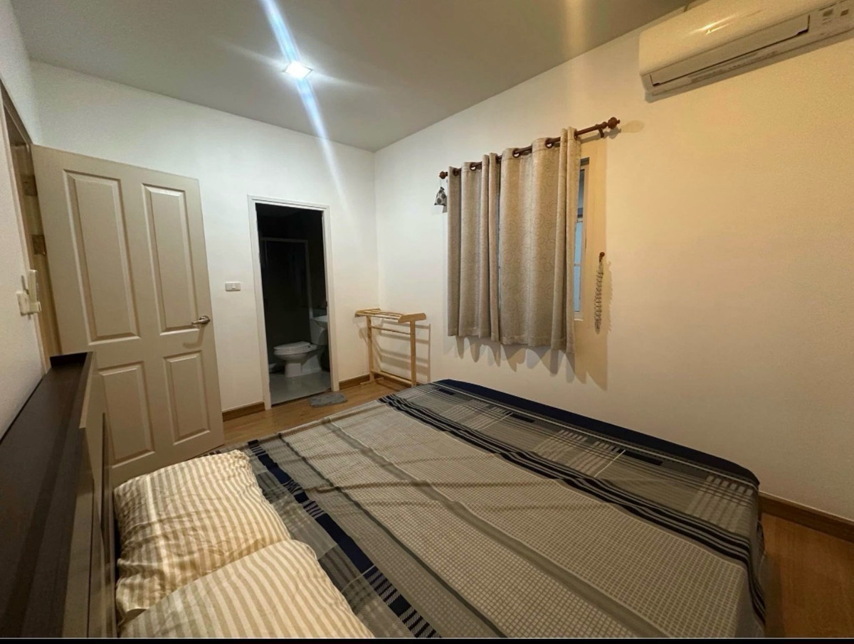 ให้เช่าบ้านหมู่บ้านโกลเด้น นีโอ บางแค (บ้านแฝด ) Loading...