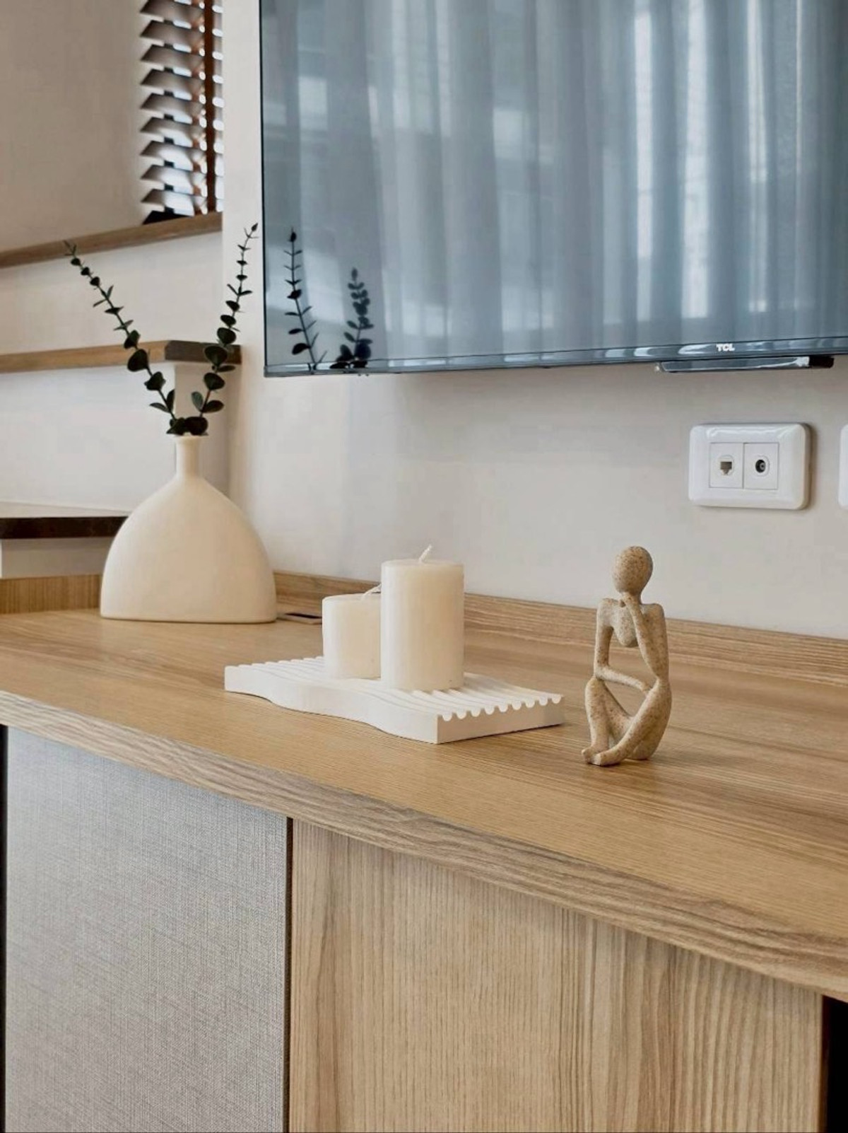 ให้เช่าทาวน์โฮมอ่อนนุช อุดมสุข : ให้เช่า Town Home 3 ชั้น  2 ห้องนอน 3 ห้องน้ำ 1 ห้องอเนกประสงค์ ห้องกว้าง สวย เฟอร์ครบ เครื่องใช้ไฟฟ้าครบ เลี้ยงสัตว์ได้ พร้อมเข้าอยู่ได้เลย